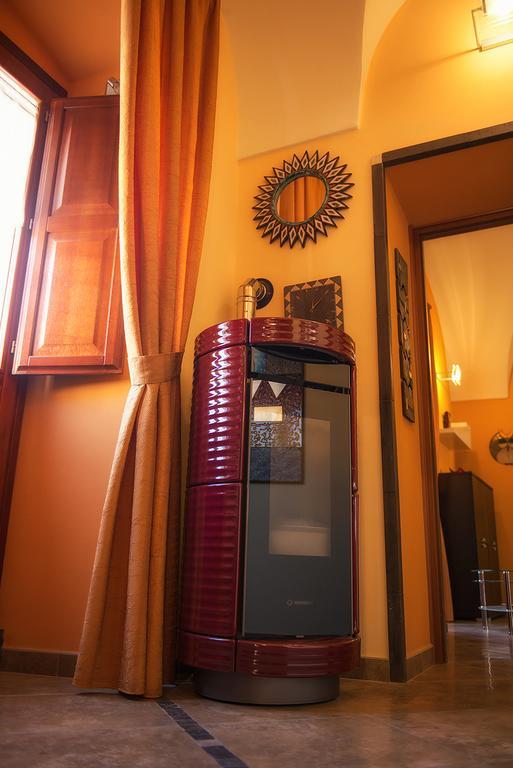 Luxury Home Bosa Apartment Bagian luar foto