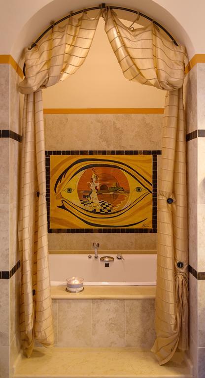 Luxury Home Bosa Apartment Bagian luar foto